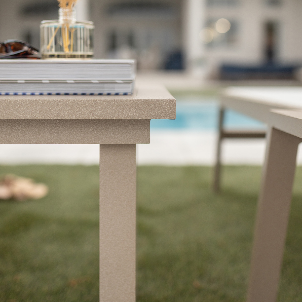 Vida End Table Dining Height - Image 3