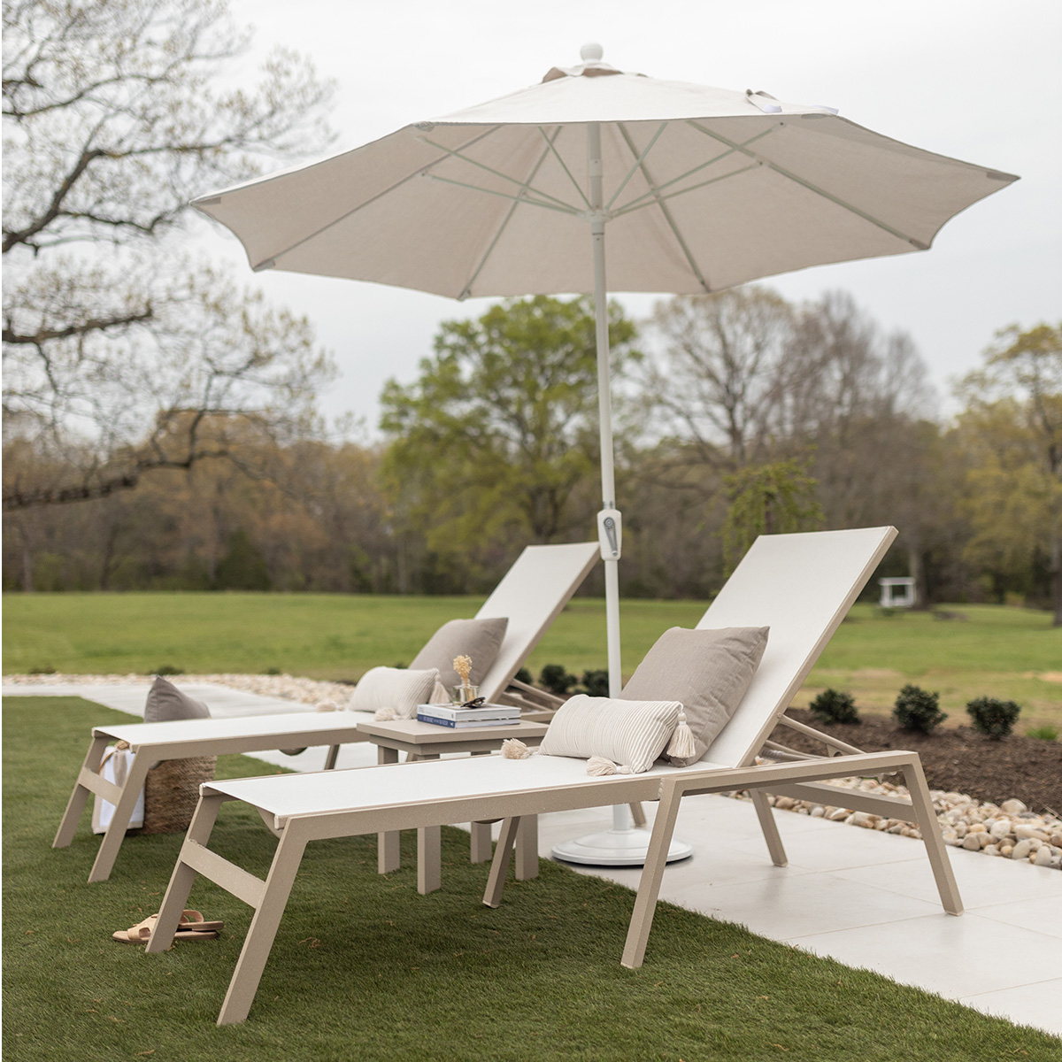 Vida Sling Chaise Lounge - Image 3