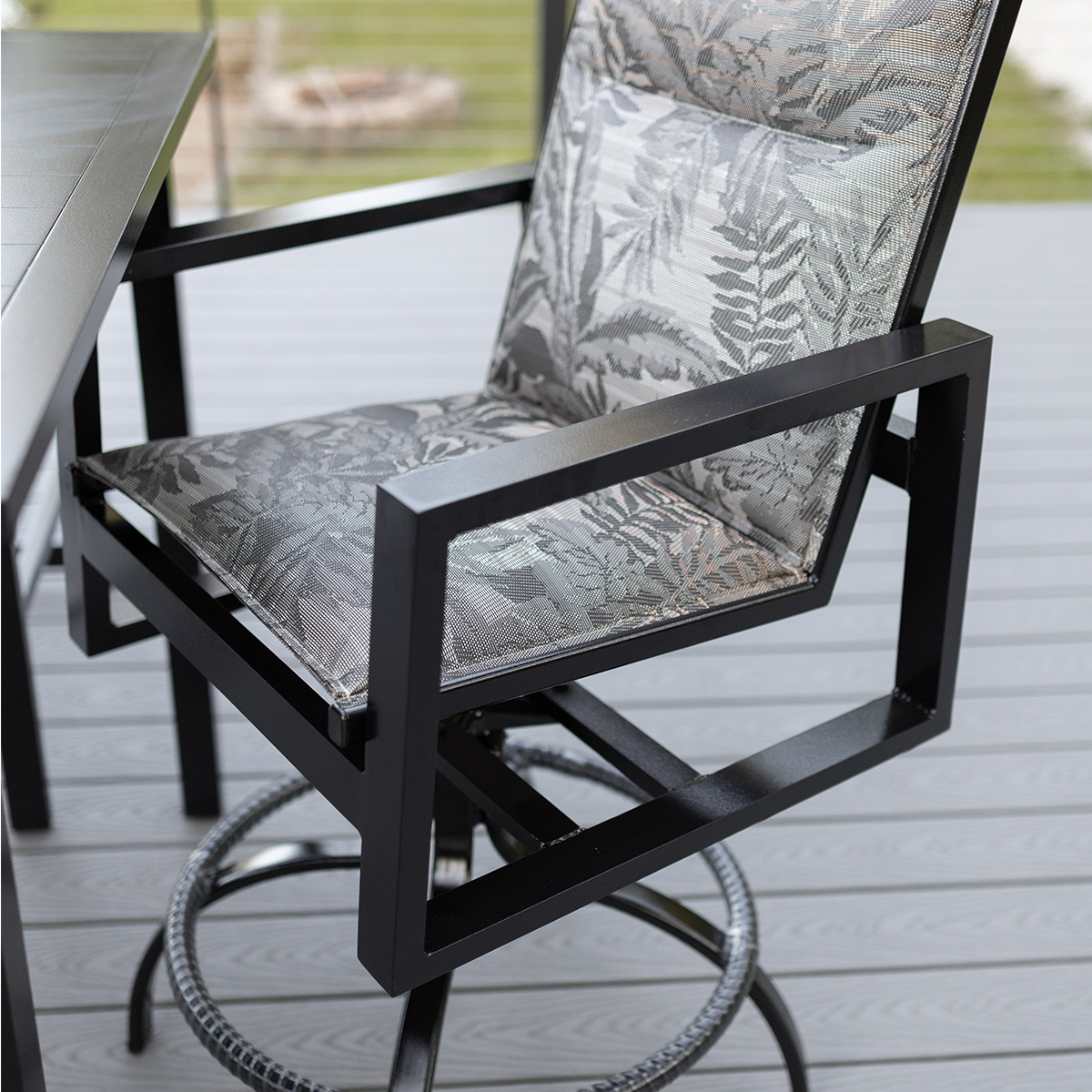 Vida Sling Swivel Bar Chair - Image 3